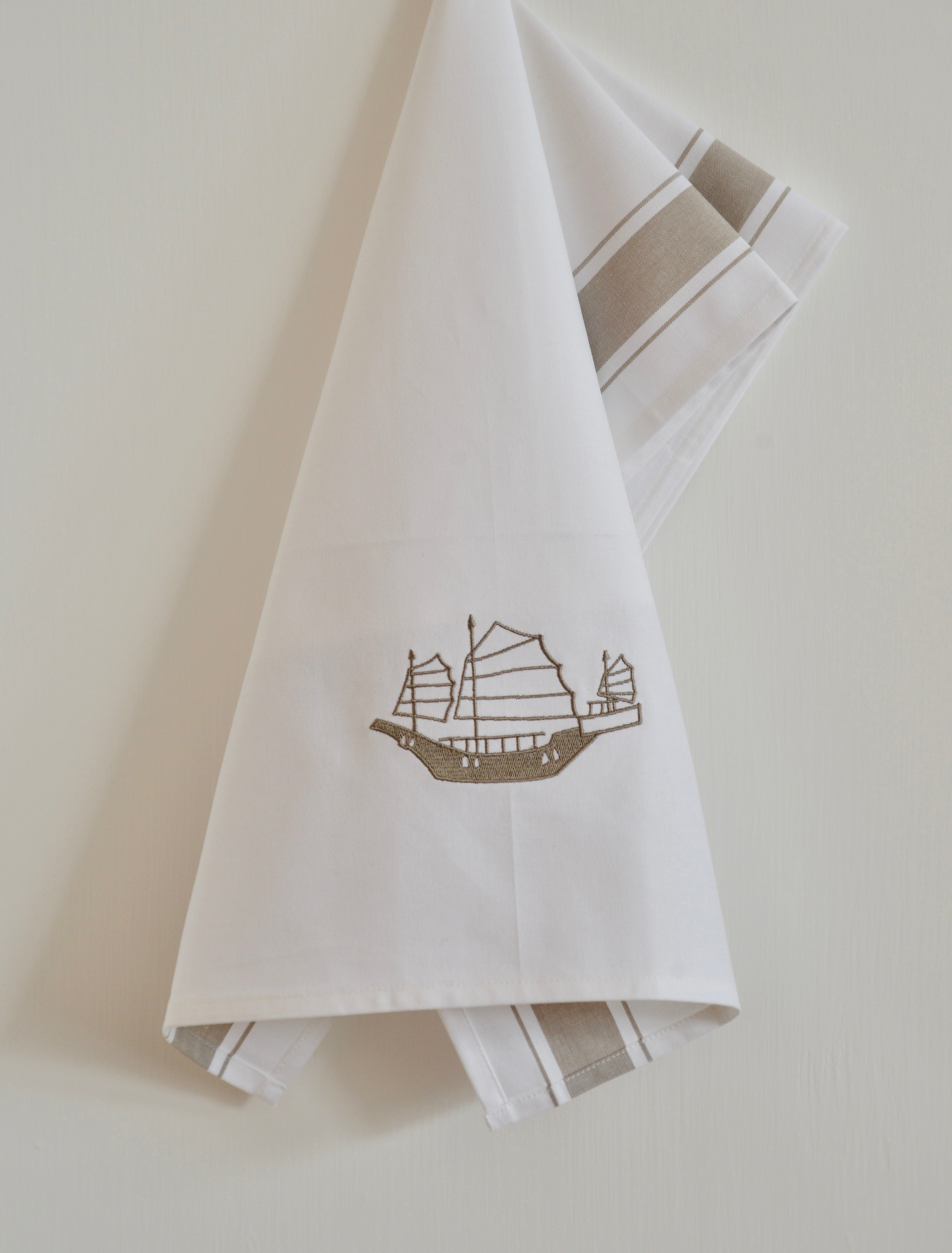 Tea towel with Golden Junk