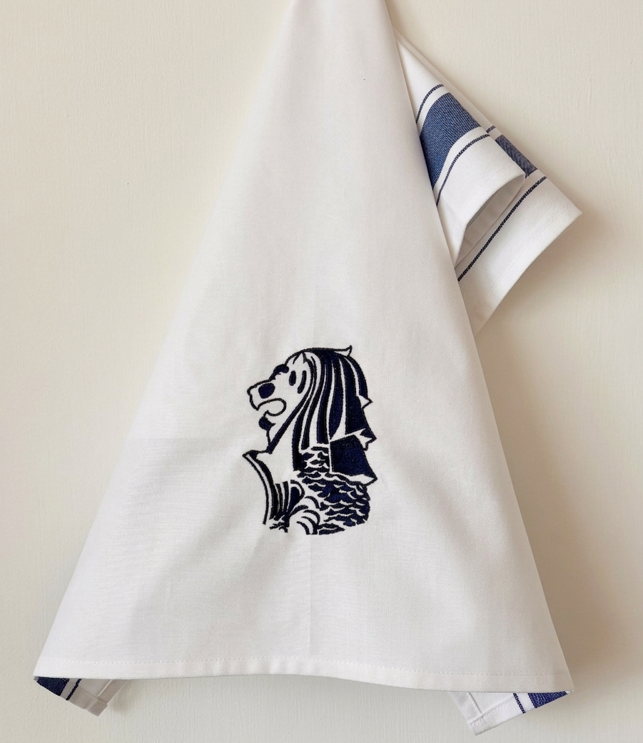 Tea towel with Navy Blue Merlion