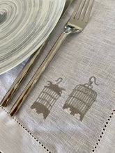Load image into Gallery viewer, White Linen Placemats - Set of 4 pieces